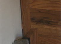11detail-flooring-at-studio-door